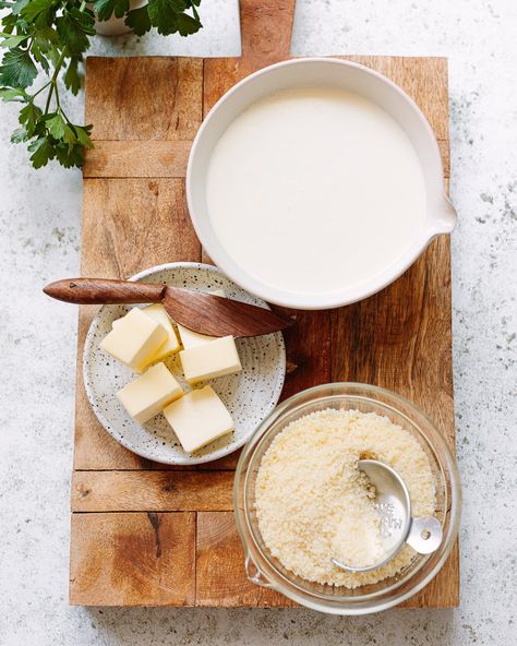 This homemade Alfredo sauce recipe is the real deal — a creamy, cheesy, buttery sauce made in minutes with just three ingredients: heavy cream, butter and Parmesan cheese. It's one of the easiest pasta sauce recipes you can make from scratch! Treat your family to the ultimate comfort food, and serve it as a sauce for pasta or vegetables. Heavy Whipping Cream Pasta Sauce, Easy Alfredo Sauce With Heavy Cream, Pasta Sauce Heavy Cream, Homemade Alfredo Sauce With Heavy Cream, Heavy Cream Pasta Sauce, Alfredo No Heavy Cream, Recipes Using Heavy Cream, Heavy Cream Alfredo Sauce, Homemade Alfredo Sauce No Heavy Cream