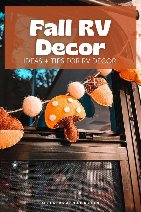 Travel Trailer Fall Decor, Rv Halloween Decorating Ideas Inside, Fall Camper Decor Ideas, Fall Rv Decorating, Fall Rv Decor, Rv Fall Decorating Ideas, Rv Halloween Decorating Ideas, Camper Decor Ideas, Halloween Decorations Inside