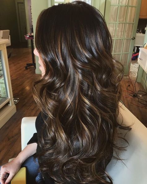 Brown Hair With Lowlights, Lilac Hair Color, Brown Ombre Hair Color, Blonde Ombre Hair, Dark Ombre Hair, Black Hair Ombre, Ombre Curly Hair, Pastel Ombre, Highlights Lowlights