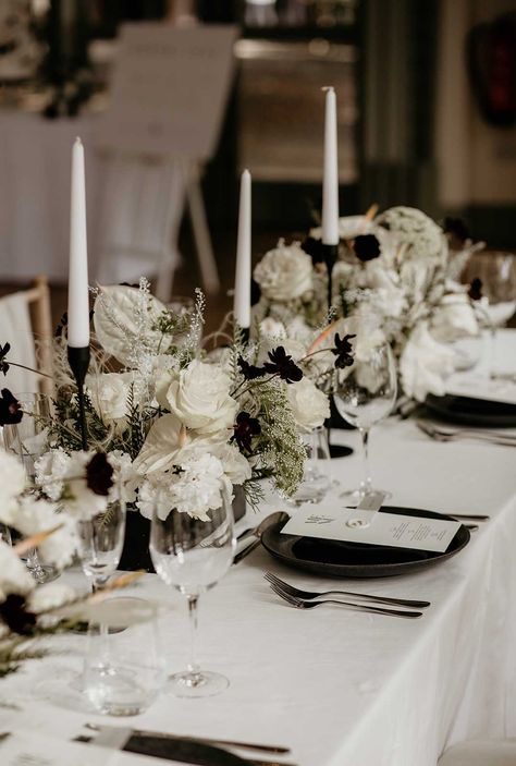 Summer Black Tie Wedding, Modern Menu Design, Black Tie Wedding Theme, Black Tie Wedding Decor, Black And White Luxury, Top Table Flowers, Wedding Top Table, White Table Settings, Candle Table Centerpieces