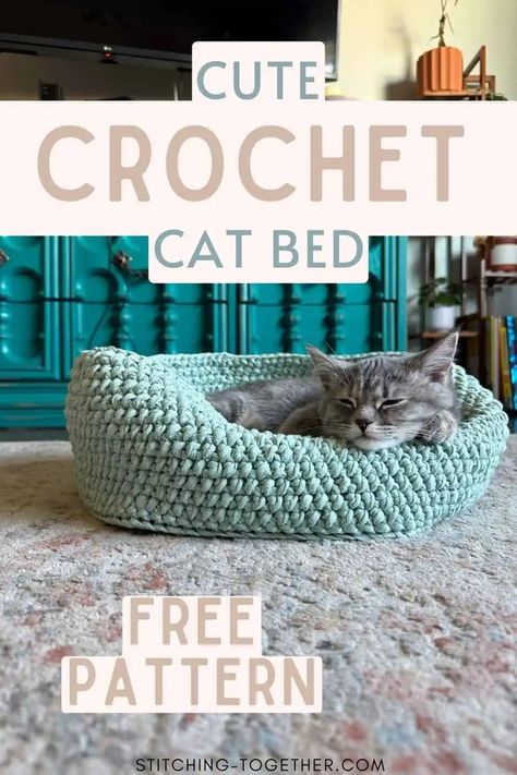 Cozy Crochet Cat Bed Pattern - Free & Easy Crochet Cat Toys Free Pattern Easy, Crochet For Cats, Diy Crochet Cat Bed, Cat Bed Pattern, Crochet Cat Bed, Crochet Pet, Crochet Cat Toys, Cat Garden, Baby Gym