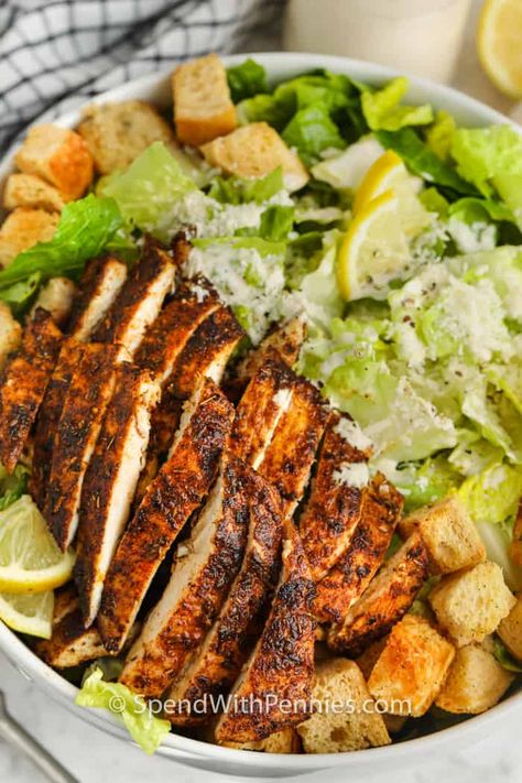 Chicken Caesar Salad (easy to make) - Spend With Pennies Leafy Salads, Chicken Caesar Salad Recipe, Grilled Chicken Caesar Salad, Caesar Chicken, Salad With Chicken, Lunch Salad, Dada Ayam, Ways To Cook Chicken, Resep Salad