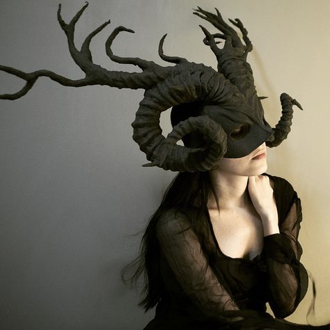 Marcela Bolívar  //  faun mask Maleficent Horns, Horns Costume, Cosplay Horns, Halloween Crown, Horn Headband, Black Unicorn, Halloween Witch, Headdress, Etsy Australia