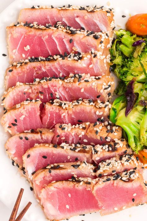 Ahi Tuna Marinade, Grilled Ahi Tuna, Tuna Marinade, Grilled Tuna Steaks Recipes, Honey Marinade, Ahi Tuna Steaks, Ahi Tuna Steak Recipe, Seared Tuna Steaks, Grilled Tuna Steaks