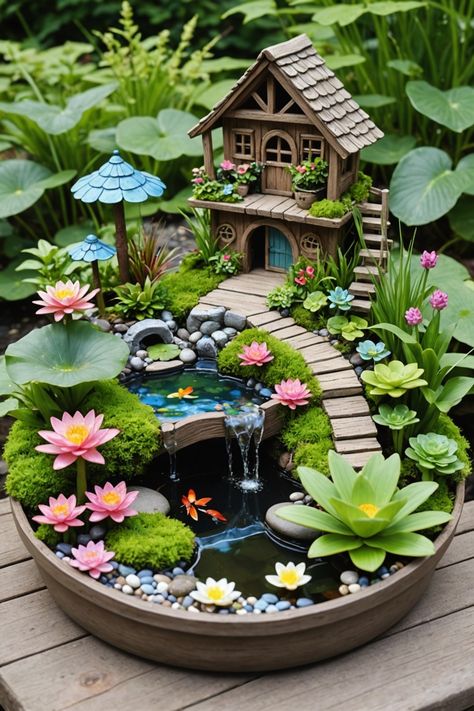 Miniature Outdoor Scene, Fairy Garden Base Ideas, Fairy Garden Home, Diy Fairy Garden Ideas Homemade, Fairy Gardens Ideas, Fairy Garden Water, Gnome Garden Ideas, Miniature Garden Ideas, Fairy Garden Pond