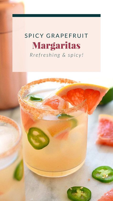 Spice up your classic margarita recipe with some jalapeño infused tequila and juicy, fresh grapefruit juice for the most delicious cocktail on the planet! I promise you'll have your friends begging you to make this Spicy Grapefruit Margarita Recipe all summer long. Lime Juice Margarita, Grapefruit Margarita Recipe, Spicy Margarita Recipe, Grapefruit Margarita, Fruit Margarita, Infused Tequila, Classic Margarita Recipe, Citrus Drinks, Make Simple Syrup