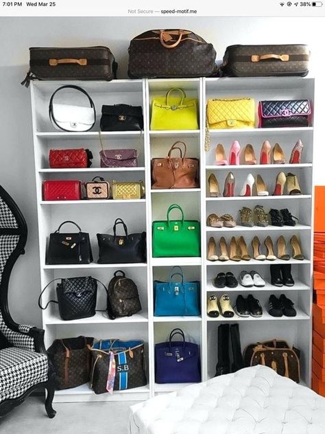 Bags Shelves Ideas, Shoe Rack Cabinet Design, Small Shoe Rack, Shoe Storage Small Space, Modern Shoe Rack, Bag Closet, Diy Shoe Rack, Closet Shoe Storage, Bag Rack