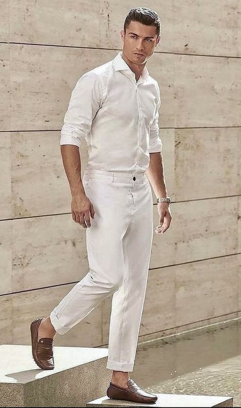 White Theme Party Outfit, Mens Fashion 2022, Mens Fashion 2023, All White Mens Outfit, 2023 Mens Fashion, Outfits For Men Casual, White Party Attire, Outfit Ideas Casual Summer, White Christmas Outfit