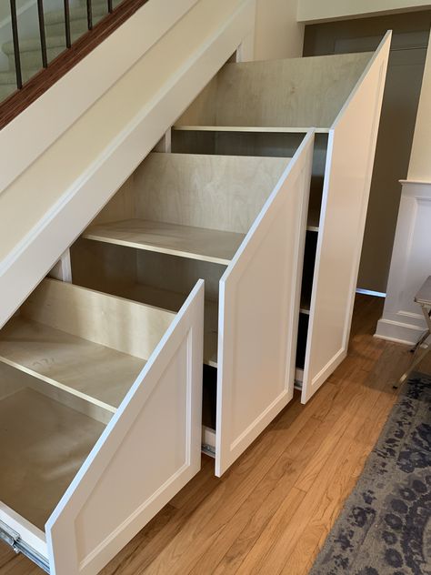 Understair Storage, Under Stairs Storage Solutions, Under Stair Storage, Space Under Stairs, تحت الدرج, درج السلم, Under Stair, Stairs Renovation, Diy Living Room Furniture