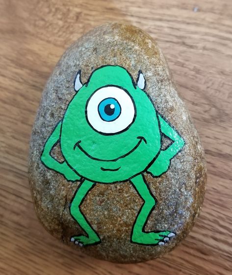 Mike Wazowski Rock Painting, Halloween Painted Rocks, Missouri Vacation, Pet Rock, Vbs 2023, Rock Painting Tutorial, Diy Rock Art, Paint Rocks, Halloween Rocks