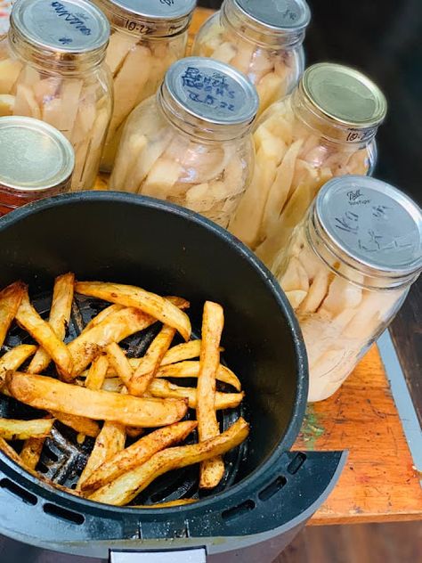 Water Bath Canned Potatoes, Canned French Fries, Canning Potatoes For French Fries, Water Bath Potatoes, How To Can Potatoes In A Water Bath, Canning Potatoes Water Bath, Canning French Fries, Dry Canning, Canning Potatoes