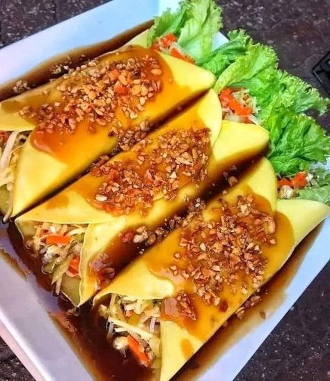 Negosyo Ideas, Fresh Lumpia Recipe, Fresh Lumpia, Asian Veggies, Lumpia Recipe, Recipe Ingredients, Filipino Recipes, Fish Sauce, Food Recipe