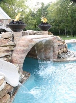 Installation of inground pools in Washington #U.S.states Pools With Waterfalls, Pool Inground, Waterfall Ideas, Custom Swimming Pool, Diy Swimming Pool, Pond Waterfall, Backyard Water Feature, Outdoor Remodel, Pool Waterfall