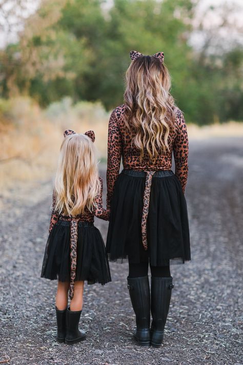 Mom & Me - Cheetah Costume Set - Sparkle in Pink Kids Cheetah Costume, Mother Daughter Halloween Costumes, Hattie Mae, Cheetah Costume, Cheetah Headband, Black Tutu Skirt, Leopard Costume, Cheetah Top, Cheetah Print Top