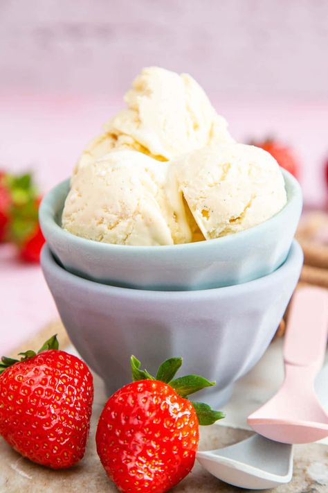 Easy Vanilla Ice Cream, No Churn Vanilla Ice Cream, Soft Serve Ice Cream Recipes, Condensed Milk Ice Cream, Ice Cream No Churn, Condensed Milk Recipe, Best Vanilla Ice Cream, Ice Cream Recipes Machine, Frozen Yogurt Recipes