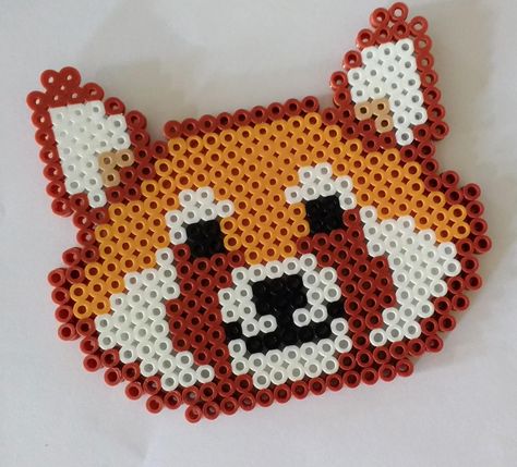 Red Panda Perler Bead Patterns, Hama Animals, Easy Perler Bead Patterns, Pony Bead Crafts, Red Pandas, Perler Bead Templates, Bear Animal, Diy Perler Beads, Iron Beads