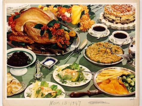 Recipe | Thanksgiving stuffings from the 1940s Thanksgiving Stuffing, William Eggleston, Martin Parr, Thanksgiving Traditions, Retro Recipes, Vintage Cookbooks, Vintage Recipes, Food Illustrations, Thanksgiving Dinner