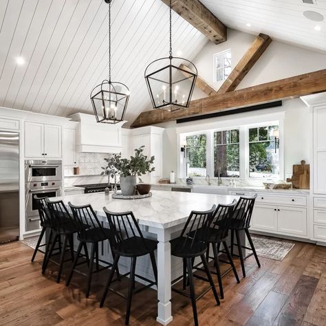 Angeles, Los Angeles, White Farm Kitchen, Vaulted Ceiling Ideas, Lakehouse Kitchen, Vaulted Ceiling Lighting, Vaulted Ceiling Kitchen, Vaulted Living Rooms, Vaulted Ceiling Living Room