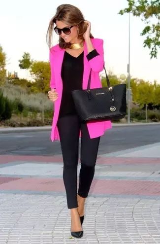 Pink Blazer Outfit Casual, Hot Pink Blazer Outfit, Pink Blazers, Pink Jacket Outfit, Pink Blazer Outfit, Outfit Mit Blazer, Hot Pink Outfit, Trendy Spring Fashion, Hot Pink Shirt