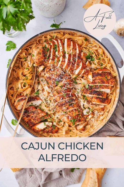 Cajun Chicken Alfredo Recipe, Fetuchini Alfredo, Fetuccini Alfredo, Chicken Alfredo Recipe, Cajun Chicken Pasta Recipes, Cajun Chicken Alfredo, Creamy Alfredo Sauce, Homemade Cajun Seasoning, Pasta Recipes Alfredo