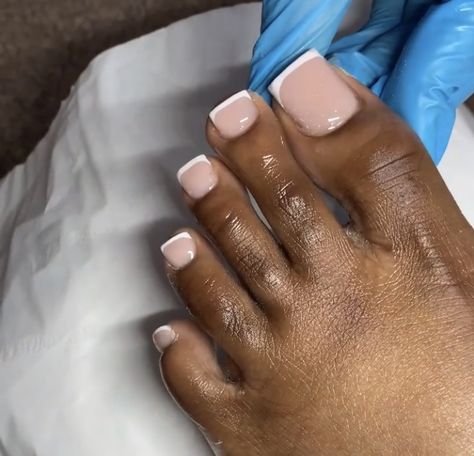 Pedicure Ideas Dark Skin, Toe Nail Colors For Dark Skin, Natural Pedicure, Toenail Colors, Dark Skin Nail Polish, Best Nail Polish Colors, Money Nails, Birthday Fit, Gel Pedicure