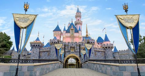 Disneyland is finally reopening later this month. Find out when and how you can vist. Majestic Garden, Paget Brewster, Tema Disney, Disney California Adventure Park, California Adventure Park, Images Disney, Disneyland Hotel, Space Mountain, Parc D'attraction