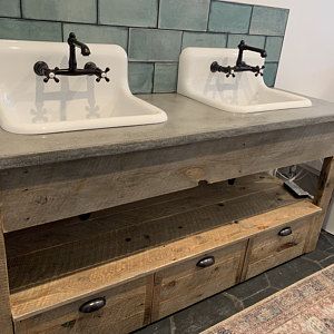 Update Bathroom, Farmhouse Build, Cheetah Tattoo, Farmhouse Bathroom Sink, Cedar House, Farmhouse Sink Faucet, Vintage Sink, Drainboard Sink, Bath Sink