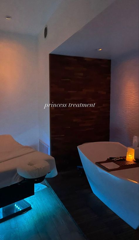 Dark Massage Room Aesthetic, Spa Birthday Aesthetic, Spa Aesthetic Photography, Spa Day Aesthetic, Spa Content, Spa Pictures, Salt Room Therapy, Spa House, Spa Aesthetic