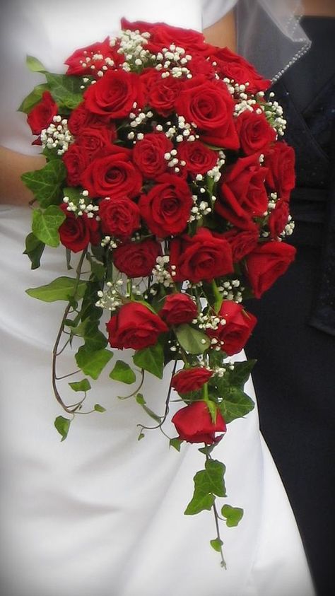 Cascata Wedding Flowers Red Roses, Spray Roses Bouquet, Red Rose Bridal Bouquet, Cascading Wedding Bouquets, Red Bouquet Wedding, Red Rose Wedding, Rose Bridal Bouquet, Red Wedding Flowers, Red Bouquet