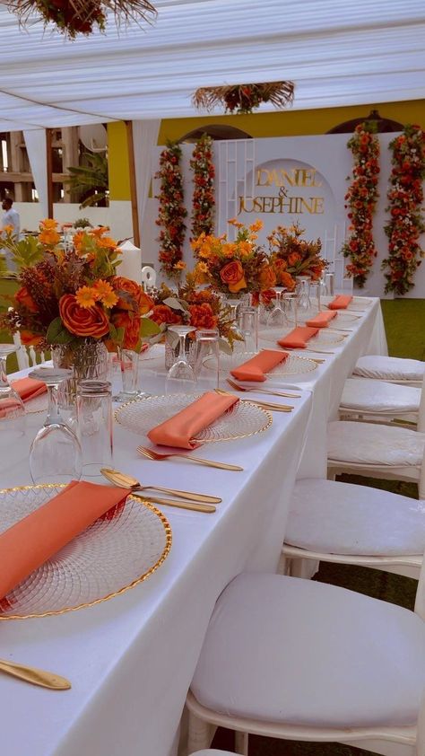 Wedding Decorations Traditional, Thanksgiving Dinner Party Decorations, Event Set Up, Catering Set Up, Lobola Decor, Engagement Table Decorations, Indoor Garden Wedding Reception, Elegant Catering, Kente Gown