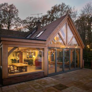 Awbridge Cottage - Stunning Farmyard Cottage Extension Annexe Ideas, Oak Extension, Extension Veranda, Bungalow Conversion, Orangery Extension, Cottage Extension, Garden Room Extensions, Oak Framed Buildings, Room Extensions