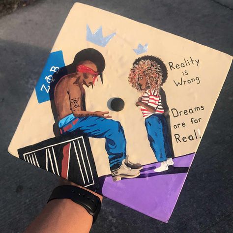 Tupac Graduation Cap Ideas, Senior Year Diy, Highschool Graduation, Friends Graduation, Career Goal, Graduation Cap Ideas, Banana Roll, Graduation Cap Decoration Diy, Senior Szn