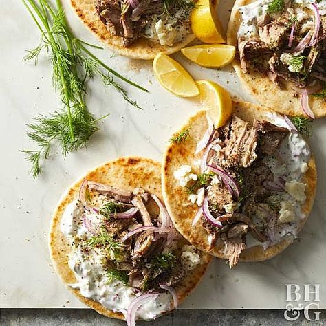 Pulled Pork Gyros with Dilled Radish Tzatziki Pita Meals, Fall Potluck, Pressure Cooker Cheesecake, Pork Gyros, Nutritious Eating, Best Pulled Pork, Gyro Recipe, Homemade Burger, Garlic Beef