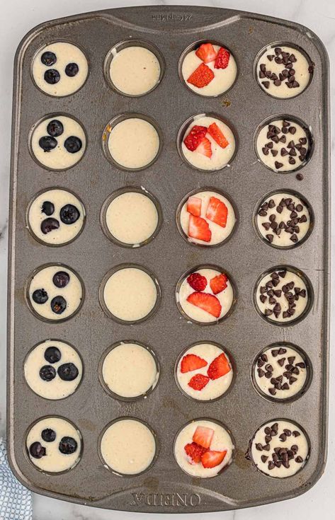 Pancake Mini Muffins Pandora Food, Pancakes For Toddlers, Pancake Mini Muffins, Easy Kids Breakfast, Mini Pancake Muffins, Easy Dinners For Kids, Kids Breakfast, Pancake Muffins, Toddler Breakfast