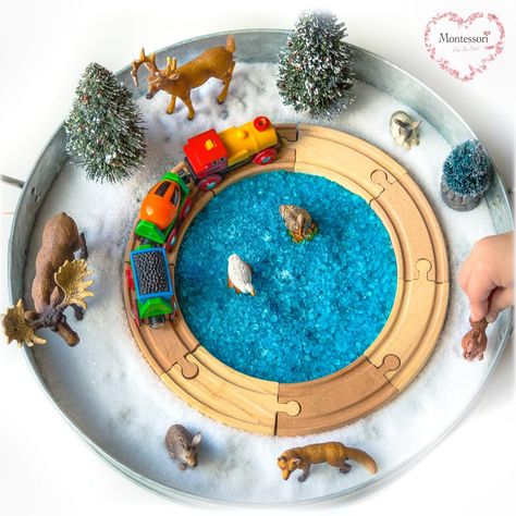 Winter Sensory Play, Winter Sensory Bin, Winter Sensory, Toddler Sensory Bins, Winter Activities Preschool, Winter Play, Baby Sensory Play, Nursery Activities, Winter Kindergarten