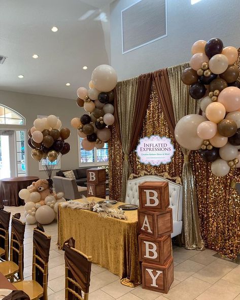 Babyshowerparty Theme Ideas, Shades Of Brown Balloon Garland, Neutral Brown Birthday Party Themes, Brown Theme Gender Reveal, Shades Of Brown Gender Reveal, Neutral Baby Shower Table Setting, Gender Reveal Ideas For Party Theme Neutral, Brown Bear Baby Shower Ideas, Gender Reveal Ideas Brown