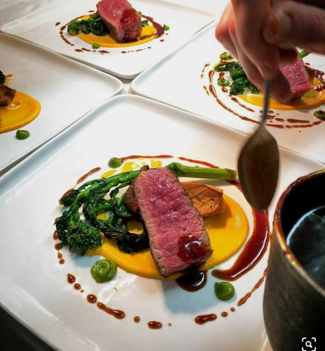 Plating a NY strip Steak Plating, Fine Dining Plating, Pnw Oregon, Food Presentation Plates, Gourmet Food Plating, Summer Eats, Decorações Com Comidas, Steak Plates, Ny Strip