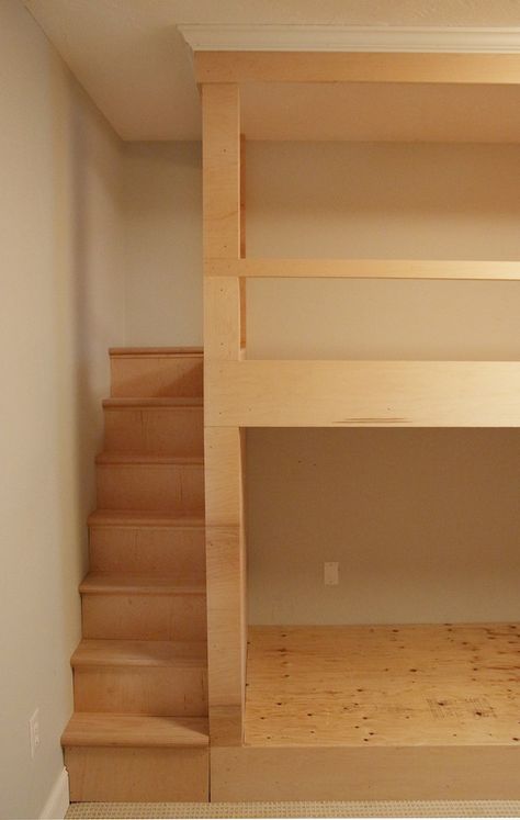 One Room Challenge: Week 2 | DIY Built-In Bunkbeds for Around $700 - Chris Loves Julia Built In Bunkbeds, Bed For Girls Room, Diy Built In, Bunk Bed Rooms, Bunk Bed Plans, Asma Kat, Diy Bunk Bed, Bunk Beds Built In, Loft Bunk Beds