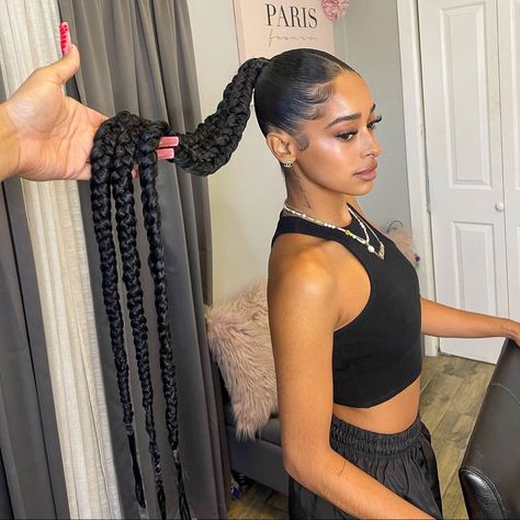 Sleek Ponytail Hairstyles, Big Box Braids Hairstyles, Black Ponytail Hairstyles, Feed In Braids Hairstyles, Ig Models, Quick Braided Hairstyles, Cute Box Braids Hairstyles, Braided Ponytail Hairstyles, Hair Magazine