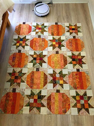 Holiday Quilt Block Patterns, Seasonal Quilts Wall Hangings, Fall Quilt Wall Hanging Free Pattern, Fall Quilted Wall Hangings Free Pattern, Free Fall Quilt Block Patterns, Coffee Quilt Pattern, Free Mini Quilt Patterns Wall Hangings, 2023 Quilting Trends, Fall Table Runner Quilt Patterns