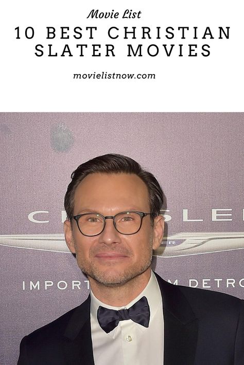 We brought the career of actor Christian Slater to this top10, listing some of his greatest successes. An actor who peaked in the late 1980s and early 1990s, Christian Slater has participated in several iconic works, always managing to excel with good performances. #movies Christian Slater Movies, Accidental Icon Lyn Slater, Christian Slater 80s, Young Christian Slater, Accidental Icon, Christian Slater, Fav Celebrities, Asian American, Movie List