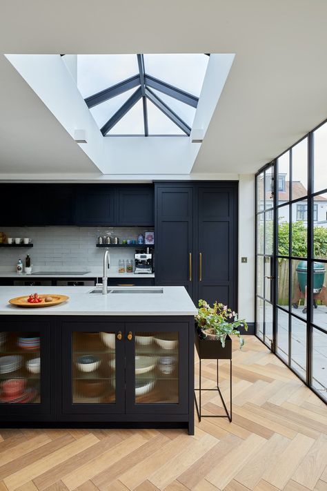 kitchen extension idea crittall windows Kitchen Extension Layout, Kitchen Extension Ideas, Modern Kitchen Extensions, Crittall Windows, Modern Kitchen Window, Cottage House Interior, Conservatory Kitchen, Kitchen Diner Extension, Skylight Kitchen