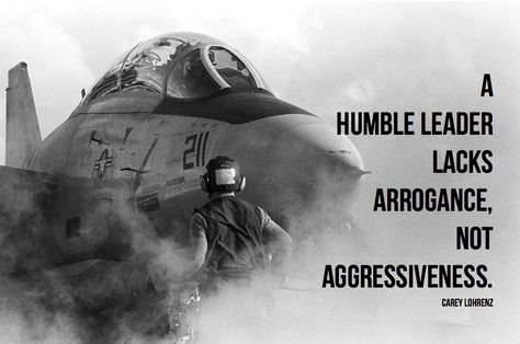 Carey Lohrenz-Female-Fighter-Pilot-Motivational-Speaker #motivation #inspirationalquote #leadership Pilot Quotes, Aviation Quotes, Jet Fighter Pilot, Life Coach Training, F-14 Tomcat, Female Fighter, Executive Coaching, Leadership Coaching, Energy Healer