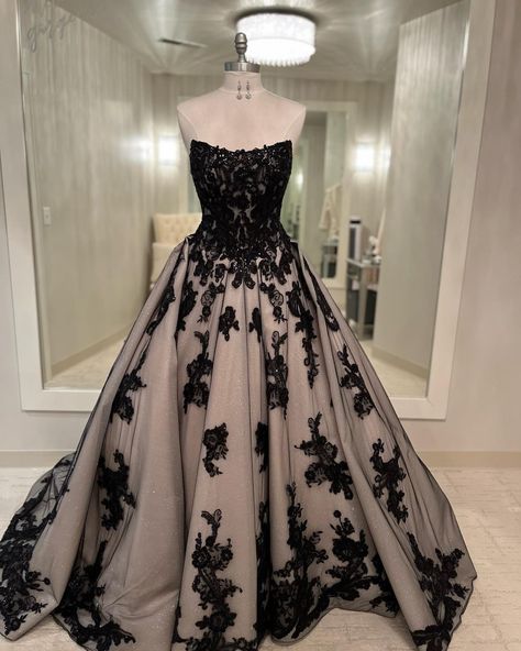 Black Lace Ballgown Wedding Dress Norvinia by Sottero and Midgley. Click to find this gown! . . . . #blackweddingdress #coloredweddingdress #straplessweddingdress #laceweddingdress #ballgownweddingdress Black Lace White Wedding Dress, Black Lace Over White Wedding Dress, Sweetheart Black Wedding Dress, Black And Beige Wedding Dress, Black N White Wedding Dresses, Black Over White Wedding Dress, Black Butterfly Wedding Dress, Black And Ivory Wedding Dress, White Wedding Dress Black Lace