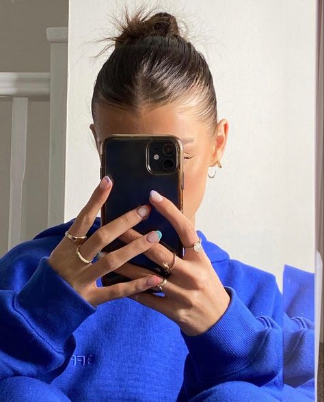 Slicked Back Ponytail, Vlasové Trendy, Slick Back, Slicked Back Hair, Hair Stylies, Slick Hairstyles, Hair Wax, Hair Stylist Life, Sleek Hairstyles