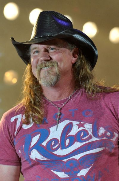 Trace Adkins Photos Photos - Keith Trace Adkins Selfie Picture, Trace Adkins Songs, Charlie Daniels, Trace Adkins, Country Musicians, Dierks Bentley, Bra Image, Country Girl Quotes, Cma Awards