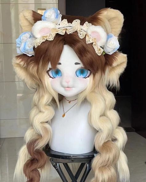 This is the only one in stock, please take me home!  kig series  fursuits.  Can be worn if the head circumference is within 63cm Includes: Fursuit Head Gift: headgear +  comb The quality is super good~ Kigurumi Fursuit, Fursuit Head, Blonde Wavy Hair, Monster Dolls, Anime Dolls, Hair Reference, White Tiger, Take Me Home, Head Circumference