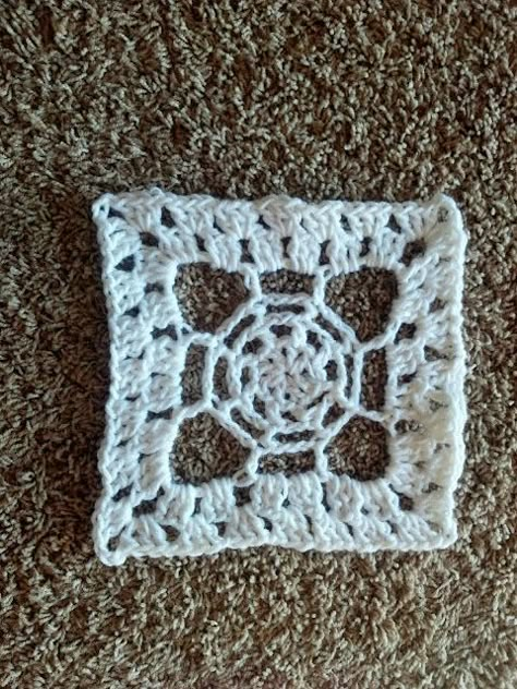 Real Men Crochet: Spider Web Motif Granny Square for Halloween Afghan Spider Web Granny Square, Web Granny Square, Spider Granny Square, Halloween Afghan, Make A Spider Web, Motif Granny Square, Crochet Spider Web, Crochet Spider, Crochet Queen