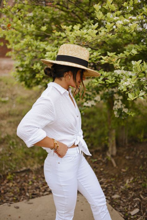 Carolina Hellal wearing a Michael Stars white button down, LEE white jeans, sun hat and Soludos sandals Straw Fedora Hat Outfit Summer, Straw Fedora Hat Outfit, Sunhat Outfit, White Hat Outfit, Panama Hat Outfit, Coastal Princess, Staple Outfits, Straw Hat Outfit, Summer Outfits With Hats