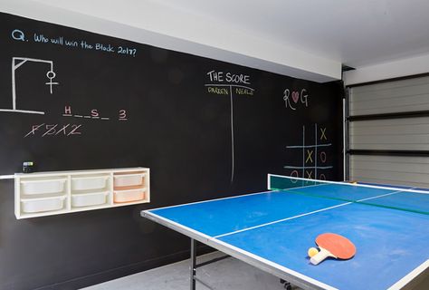 Ping Pong Room, Hangout Room Ideas, Teen Hangout Room, Teen Game Rooms, Youth Group Rooms, Game Room Ideas, Garage Game Rooms, Small Game Rooms, Basement Games